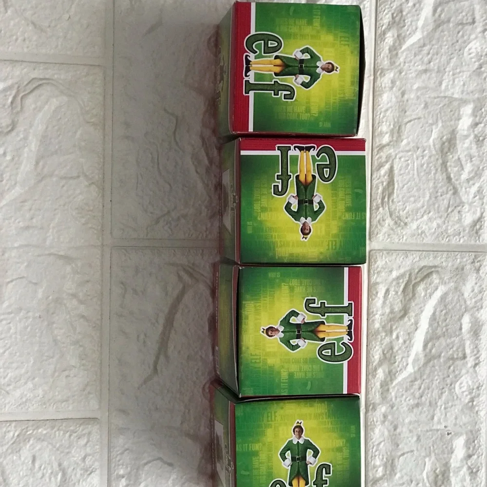 ELF Red and Green Favors